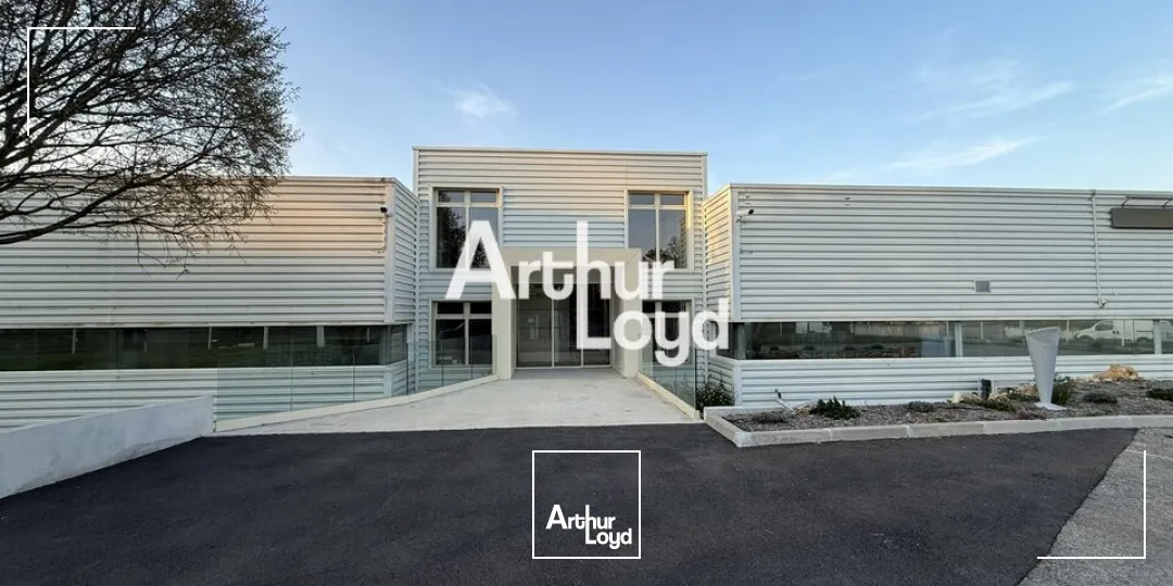 Bureaux - Location - MONTAUROUX - 83440 - 400-400 - 7676071