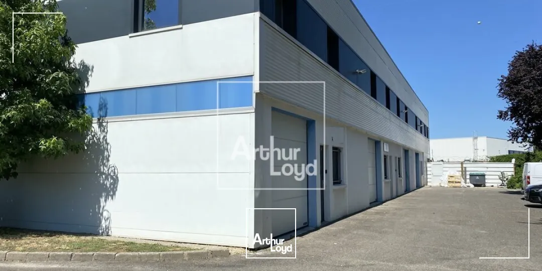 Locaux d'activité & Entrepôts - Location - MOISSY CRAMAYEL - 77550 - 89-89 - 7676157