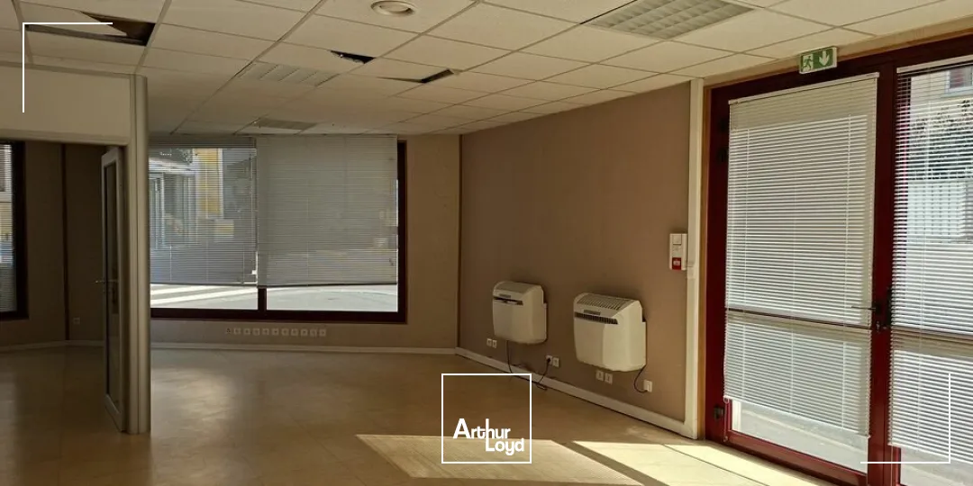 Locaux commerciaux - Location - LE MANS - 72000 - 70-70 - 7676219