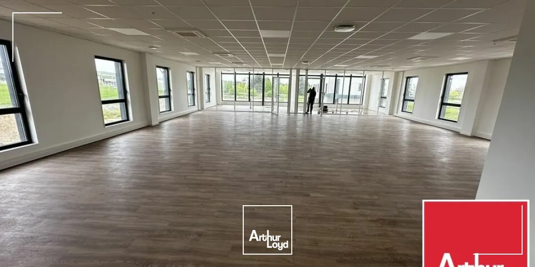 Bureaux - Vente - SAINTE SAVINE - 10300 - 245.98-245.98 - 7676231