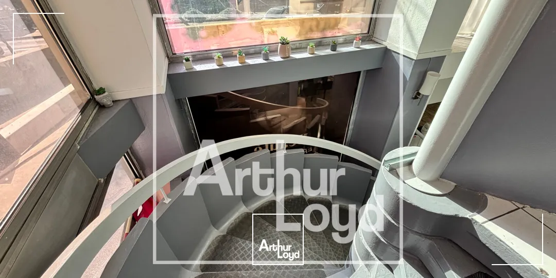 Locaux commerciaux - Vente - NIMES - 30000 - 107-107 - 7676331