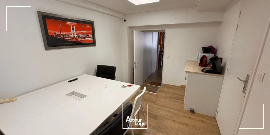 Locaux commerciaux - Location - BREST - 29200 - 59.83-59.83 - 7676348