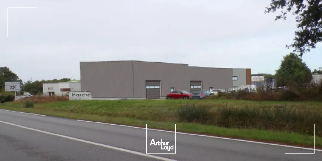 Locaux d'activité & Entrepôts - Location - PLOUGOUMELEN - 56400 - 142-452 - 7676785