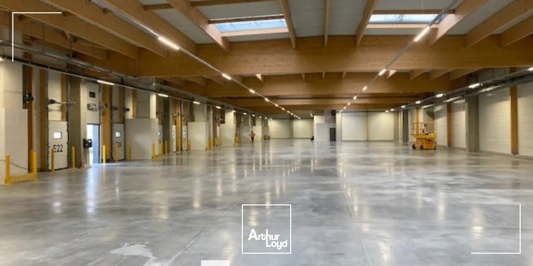 Locaux d'activité & Entrepôts - Location - CORBAS - 69960 - 5402-5402 - 7677029