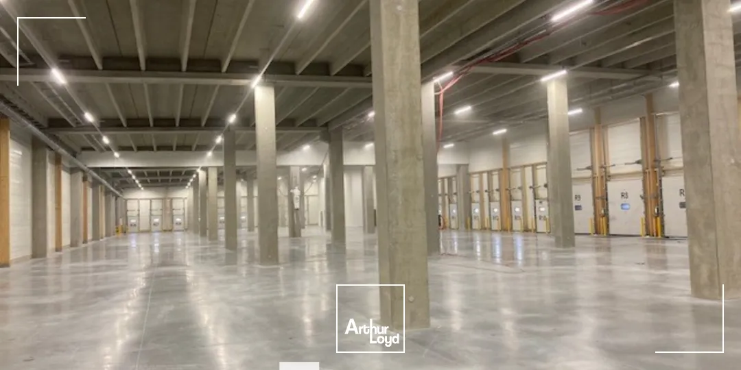 Locaux d'activité & Entrepôts - Location - CORBAS - 69960 - 5402-5402 - 7677030