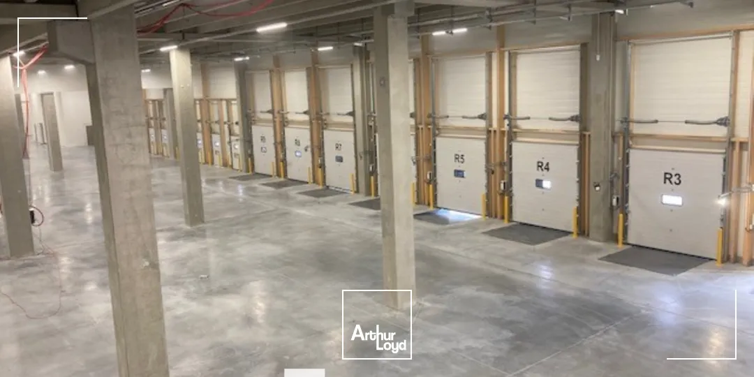 Locaux d'activité & Entrepôts - Location - CORBAS - 69960 - 5402-5402 - 7677031