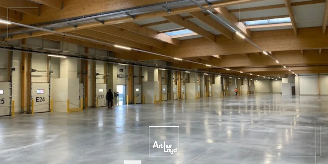 Locaux d'activité & Entrepôts - Location - CORBAS - 69960 - 5402-5402 - 7677033