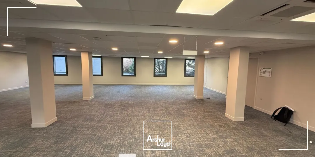 Bureaux - Location - LYON - 69003 - 305-305 - 7677052