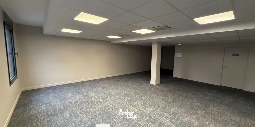 Bureaux - Location - LYON - 69003 - 305-305 - 7677053