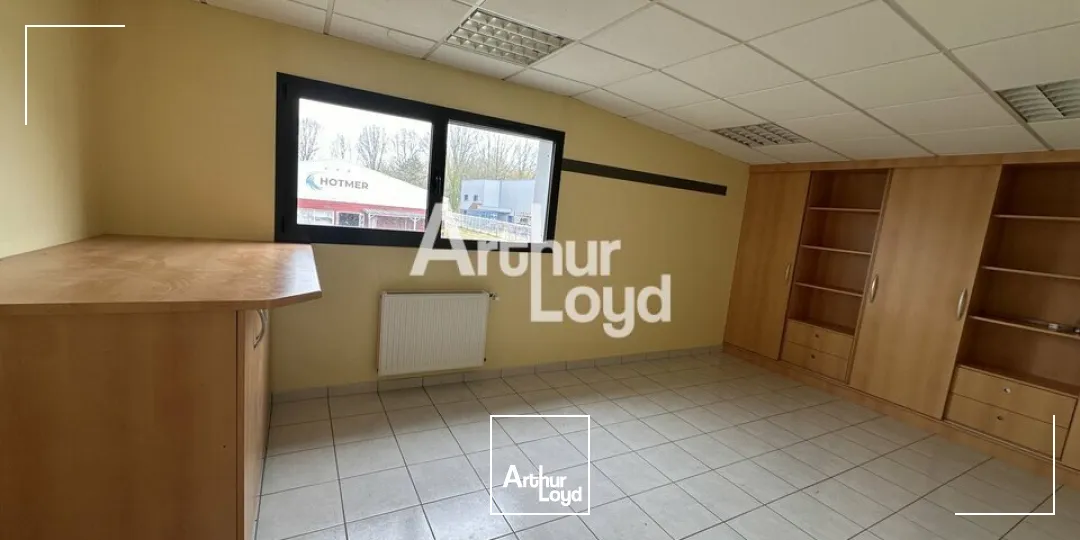 Locaux d'activité & Entrepôts - Vente - LA MÉZIÈRE - 35520 - 540-540 - 7677255