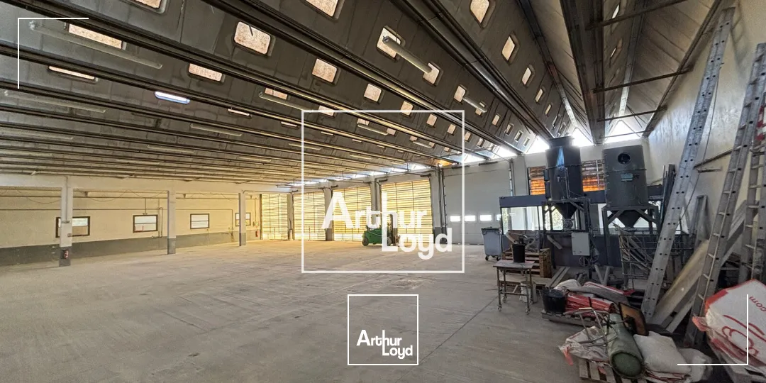 Locaux d'activité & Entrepôts - Location - SAINT HILAIRE DE BRETHMAS - 30560 - 878-878 - 7677352