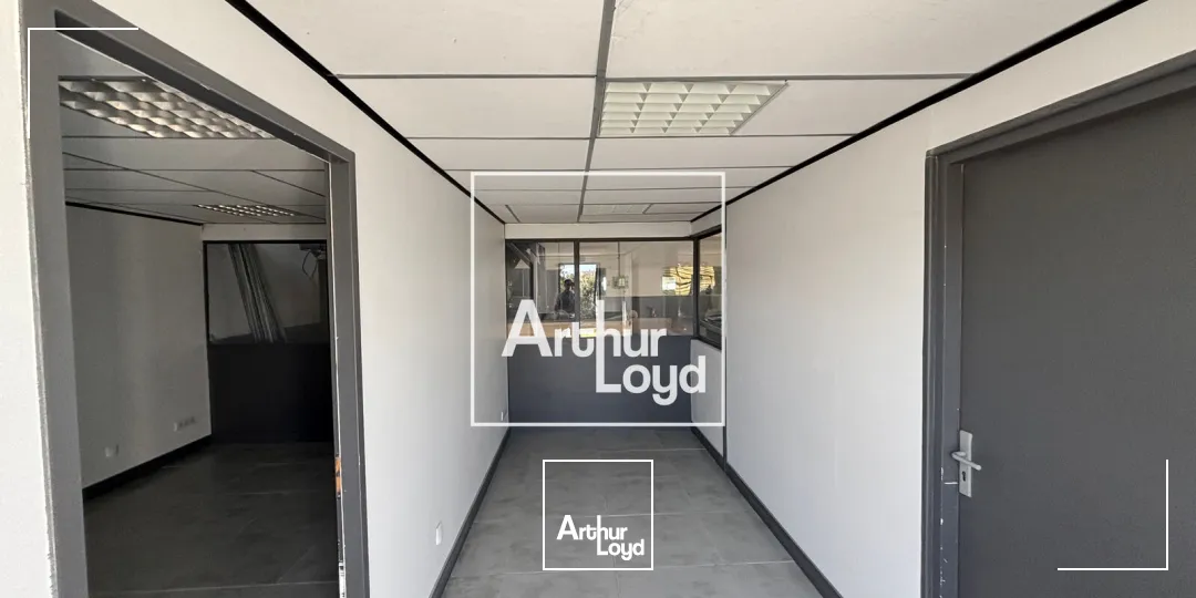 Locaux d'activité & Entrepôts - Location - SAINT HILAIRE DE BRETHMAS - 30560 - 878-878 - 7677354