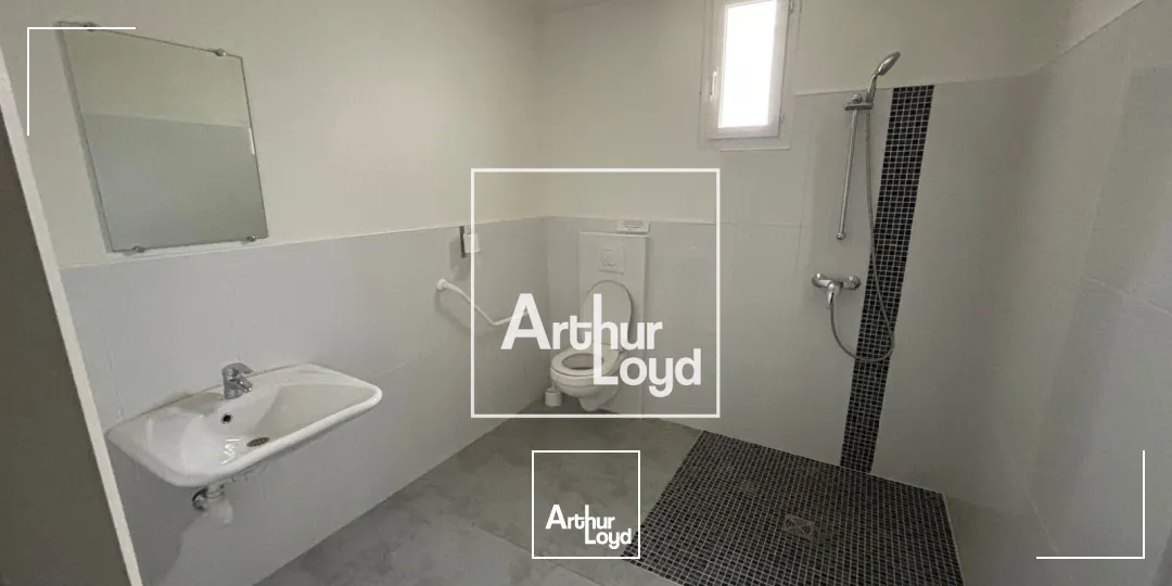 Locaux d'activité & Entrepôts - Location - SAINT HILAIRE DE BRETHMAS - 30560 - 878-878 - 7677365