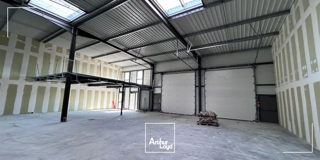 Locaux d'activité & Entrepôts - Location - VARENNES LES MACON - 71000 - 404-404 - 7677481