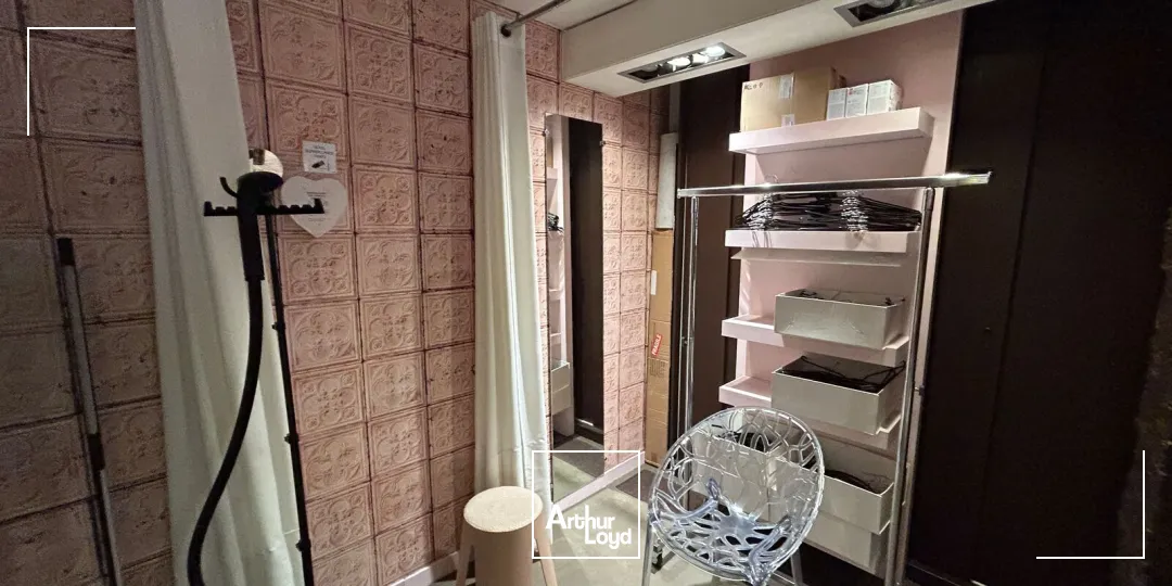 Locaux commerciaux - Cession - LILLE - 59000 - 50-50 - 7677709