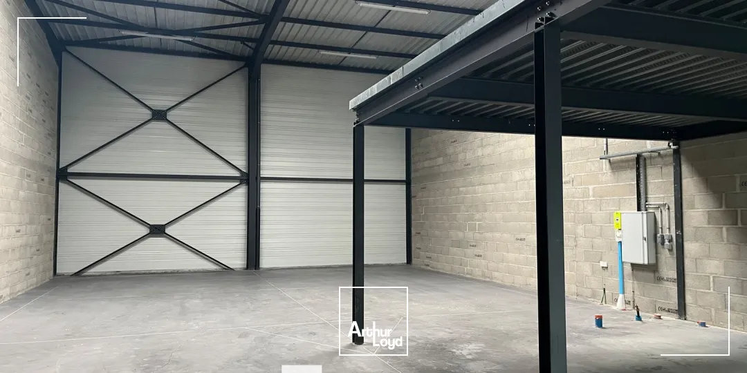 Locaux d'activité & Entrepôts - Vente - VENISSIEUX - 69200 - 265-265 - 7677901