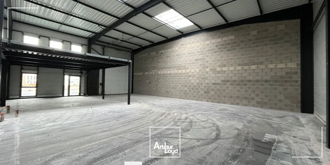 Locaux d'activité & Entrepôts - Vente - MIONNAY - 01390 - 259-259 - 7677908