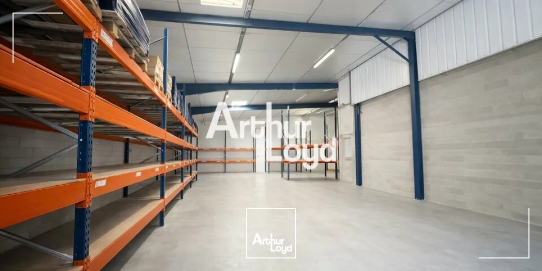 Locaux d'activité & Entrepôts - Location - PUGET SUR ARGENS - 83480 - 398-398 - 7678862