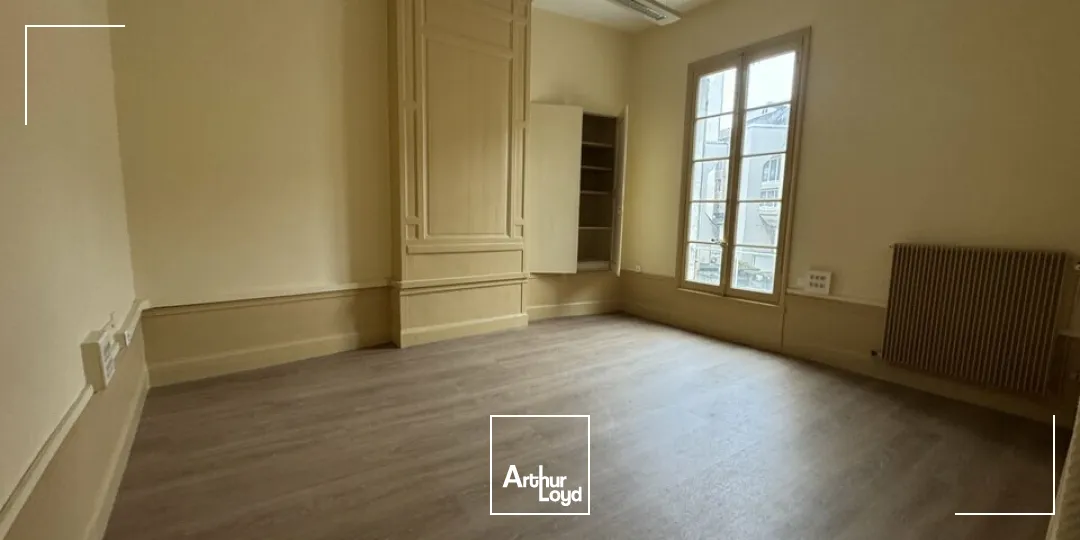 Bureaux - Location - TOURS - 37000 - 129-129 - 7678999