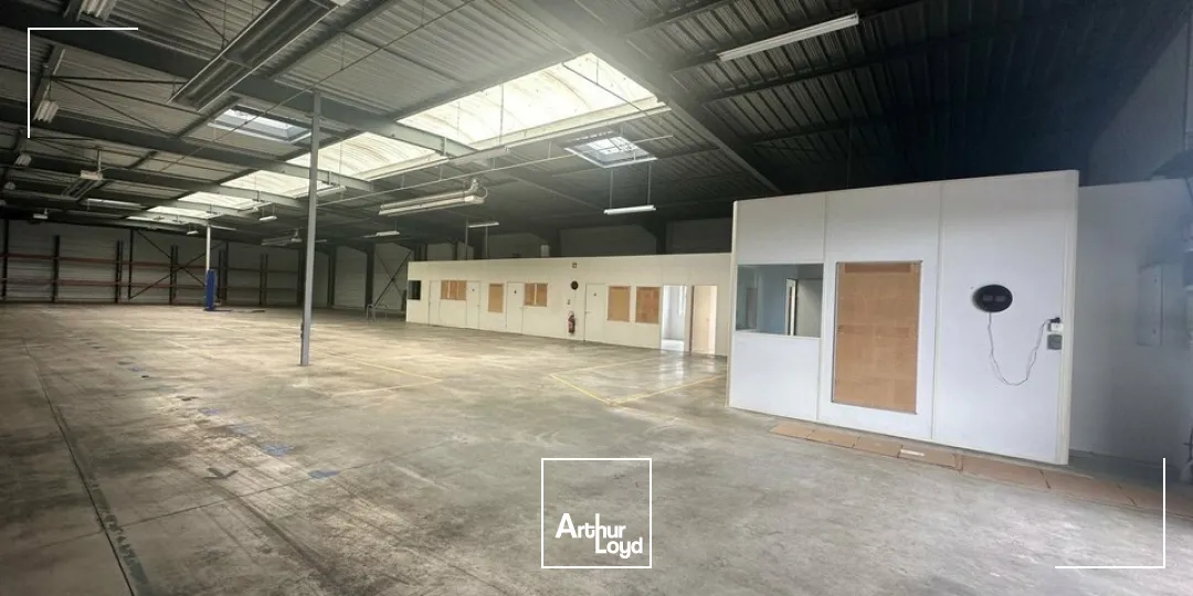 Locaux d'activité & Entrepôts - Location - BOURGES - 18000 - 1118-1118 - 7679029