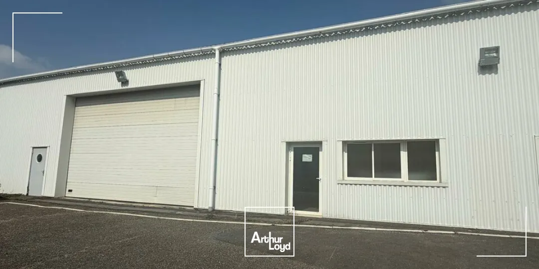 Locaux d'activité & Entrepôts - Vente - SAINT-DOULCHARD - 18230 - 3800-3800 - 7679044