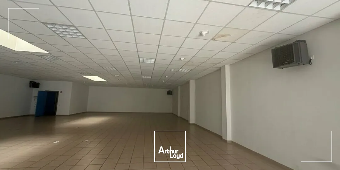 Locaux d'activité & Entrepôts - Vente - SAINT-DOULCHARD - 18230 - 3800-3800 - 7679051