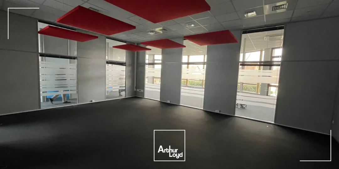 Bureaux - Location - SAINT ETIENNE DU ROUVRAY - 76800 - 12.11-2206.36 - 7679210