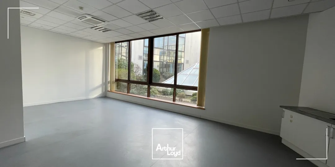 Bureaux - Location - SAINT ETIENNE DU ROUVRAY - 76800 - 12.11-2206.36 - 7679213