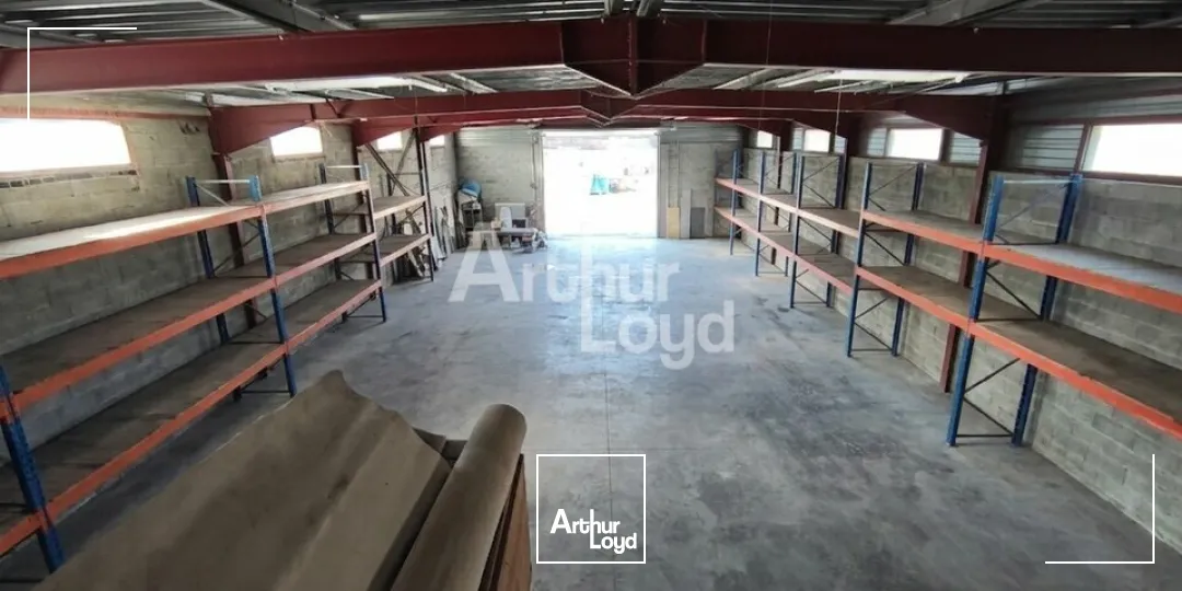 Locaux d'activité & Entrepôts - Vente - TOURS EN SAVOIE - 73790 - 955-955 - 7679225