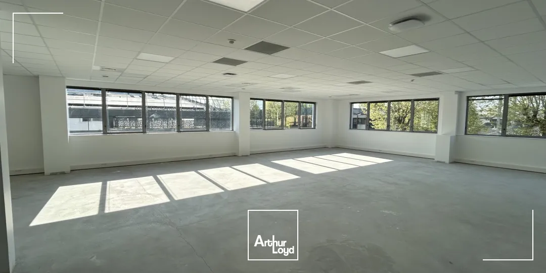 Locaux d'activité & Entrepôts - Location - VILLENEUVE LA GARENNE - 92390 - 969-969 - 7679344