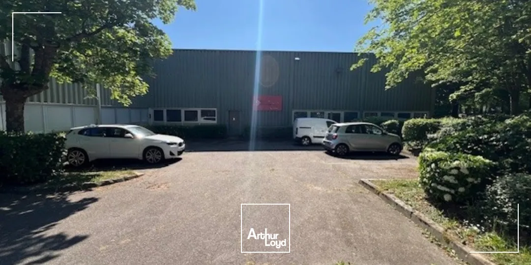 Locaux d'activité & Entrepôts - Location - TRAPPES - 78190 - 752-752 - 7679363