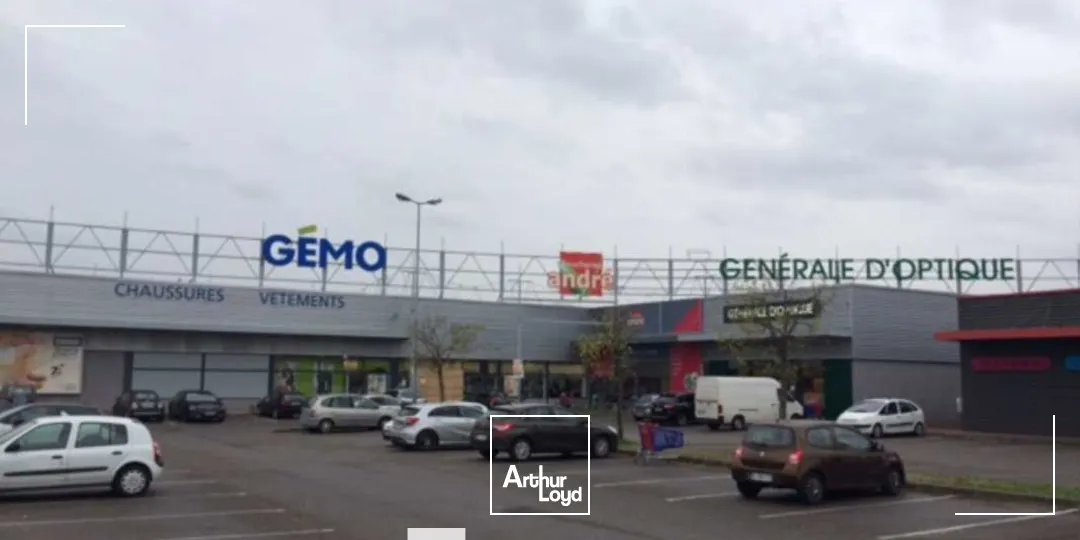 Locaux commerciaux - Location - VAULX EN VELIN - 69120 - 1300-1300 - 7687089