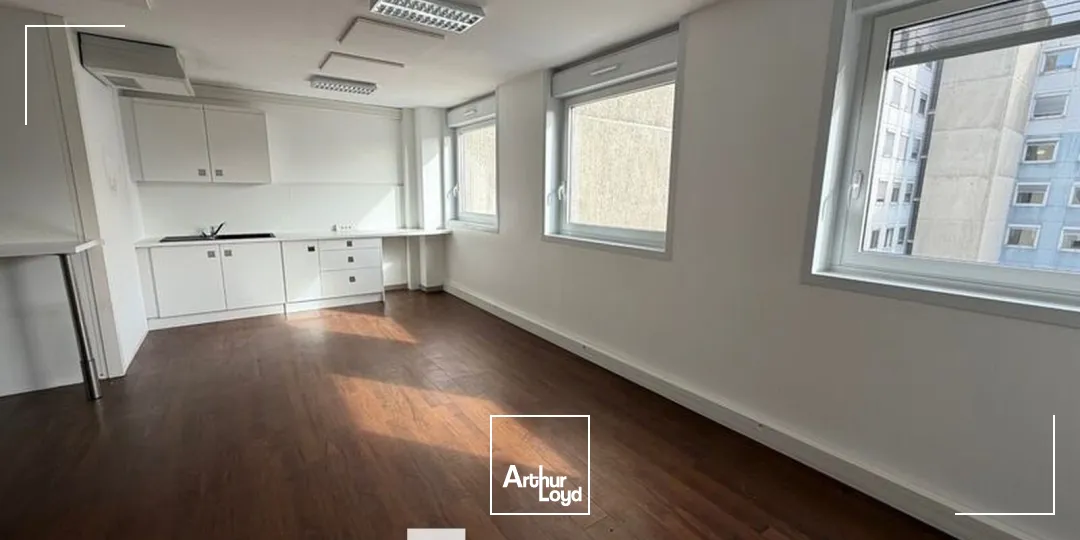 Bureaux - Location - LYON - 69008 - 515.5-515.5 - 7687134