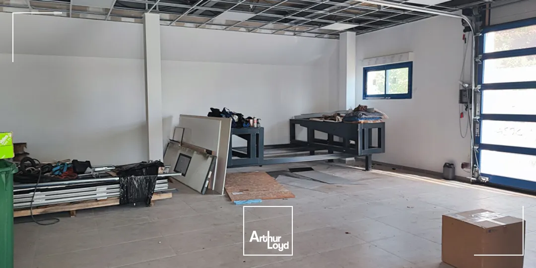 Locaux d'activité & Entrepôts - Location - BEAUNE LES MINES - 87280 - 400-400 - 7687155