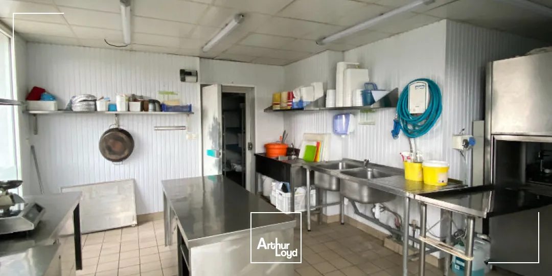 Locaux commerciaux - Location - LA ROCHELLE - 17000 - 392-392 - 7687212