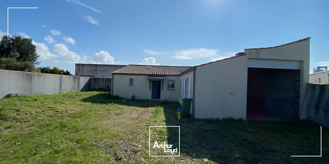 Locaux d'activité & Entrepôts - Location - NIEUL SUR MER - 17137 - 100-100 - 7687210