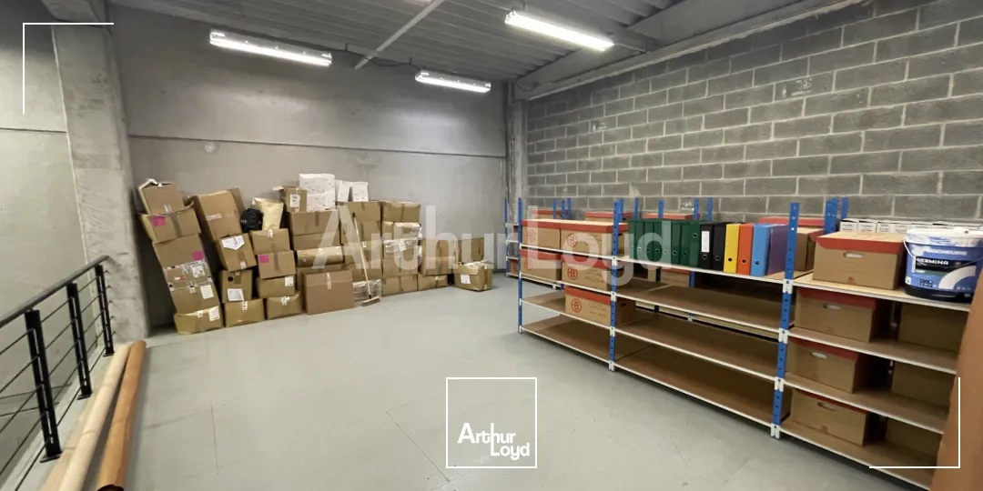 Locaux d'activité & Entrepôts - Location - BONDUES - 59910 - 316-1761 - 7718602