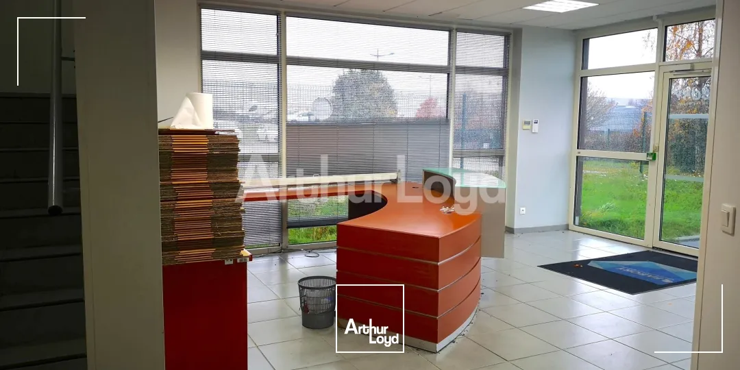 Locaux d'activité & Entrepôts - Location - LA SENTINELLE - 59174 - 3247-3247 - 7718611