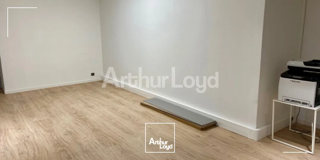 Bureaux - Location - VILLENEUVE D'ASCQ - 59650 - 122-122 - 7718663