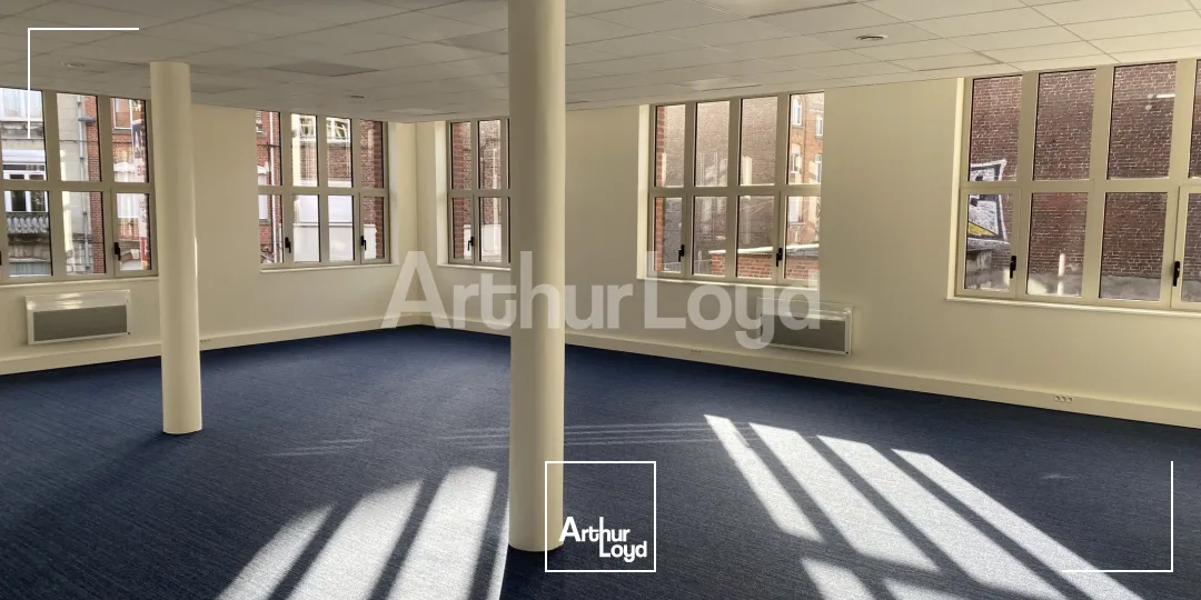 Locaux d'activité & Entrepôts - Location - LILLE - 59000 - 300-2350 - 7718680