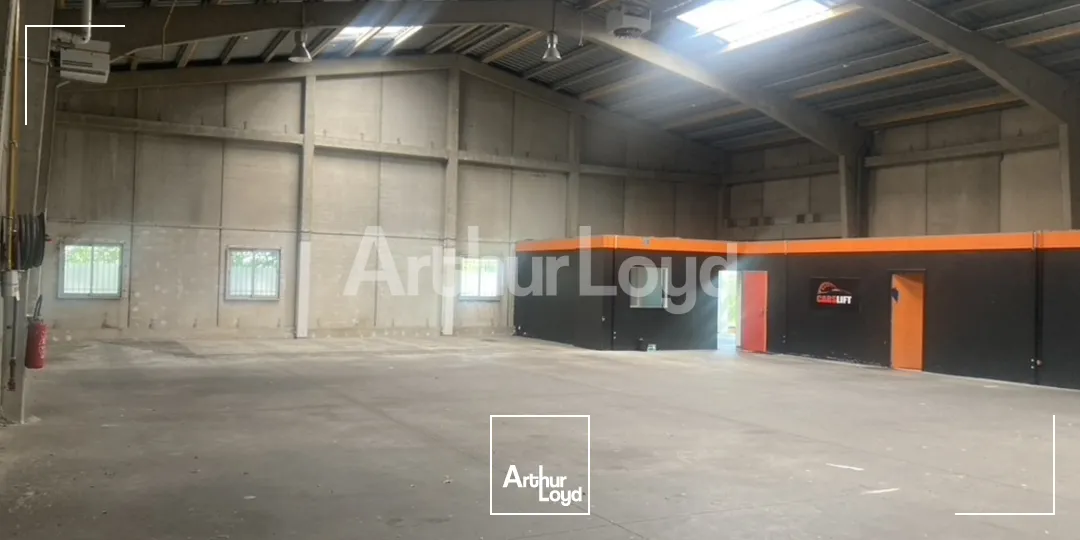 Locaux d'activité & Entrepôts - Location - VILLENEUVE D'ASCQ - 59650 - 490-490 - 7718881