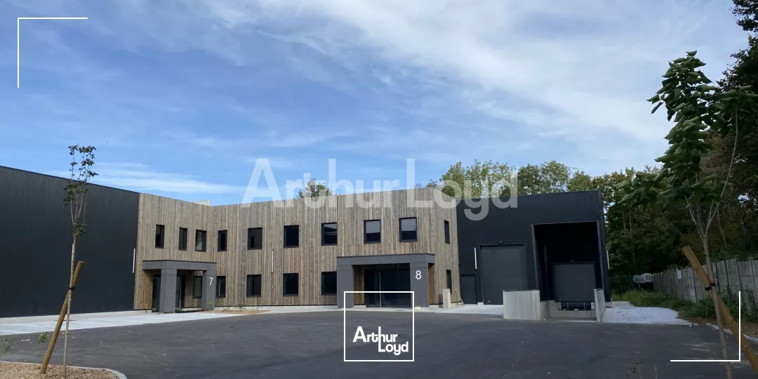 Locaux d'activité & Entrepôts - Location - WAMBRECHIES - 59118 - 554-554 - 7718899