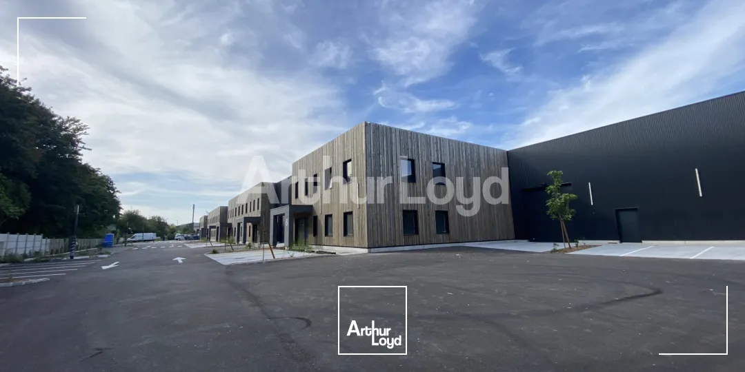 Locaux d'activité & Entrepôts - Location - WAMBRECHIES - 59118 - 554-554 - 7718900