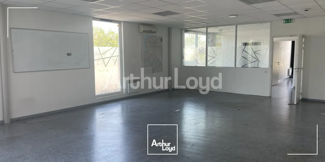 Locaux d'activité & Entrepôts - Location - CAMBRAI - 59400 - 1000-1000 - 7718992