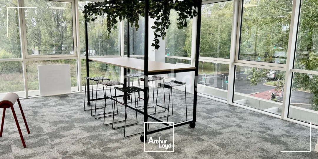 Bureaux - Location - LA MADELEINE - 59110 - 520-8019 - 7719311