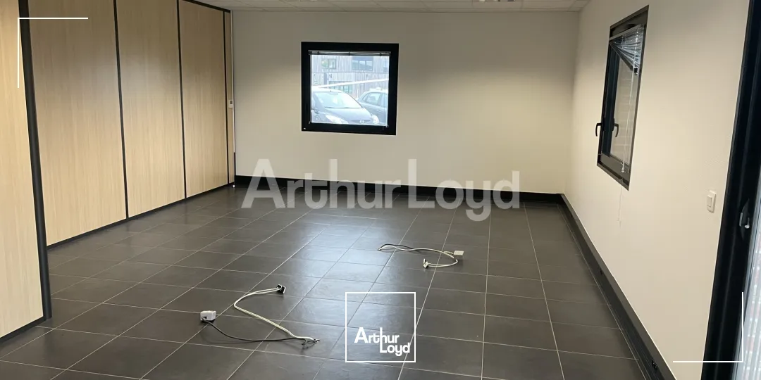 Bureaux - Location - VILLENEUVE D'ASCQ - 59650 - 563.3-563.3 - 7719348