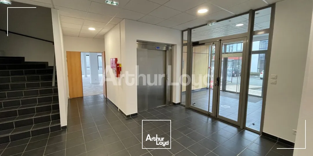 Bureaux - Location - SAINT ANDRE LEZ LILLE - 59350 - 1077.58-4433.94 - 7719384