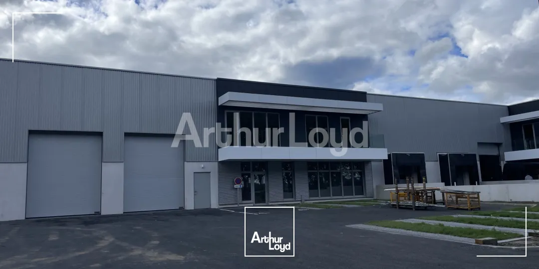 Locaux d'activité & Entrepôts - Location - SAINT ANDRE LEZ LILLE - 59350 - 888-3017 - 7719511