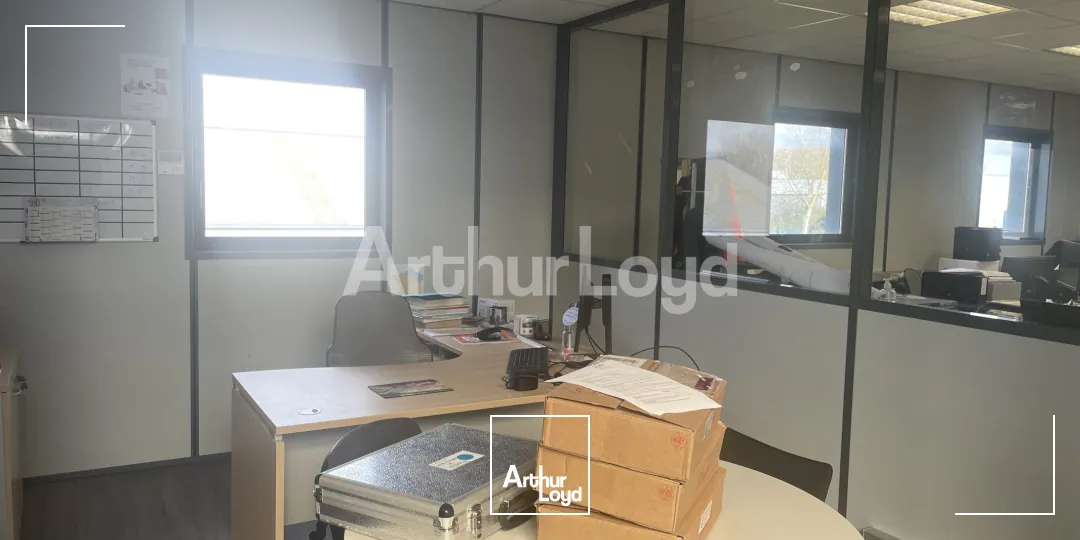 Locaux d'activité & Entrepôts - Location - FLERS EN ESCREBIEUX - 59128 - 600-1540 - 7719812