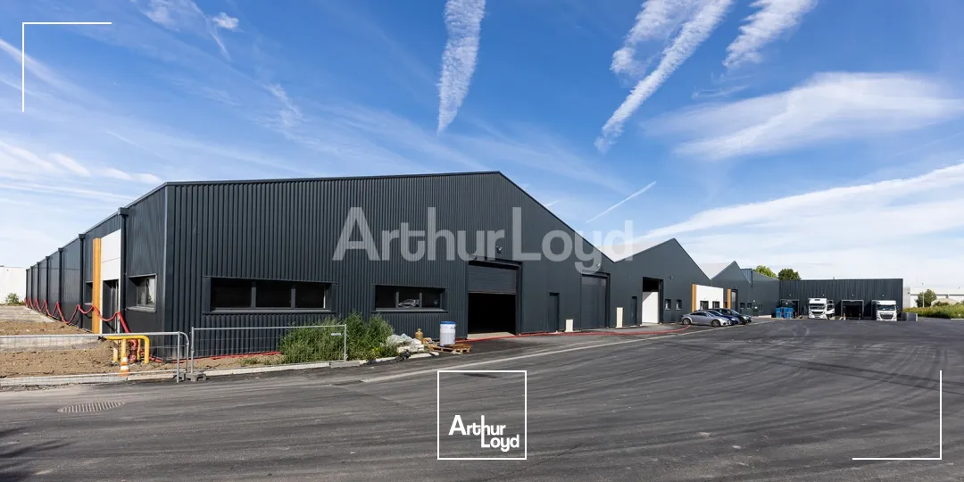 Locaux d'activité & Entrepôts - Location - NEUVILLE EN FERRAIN - 59960 - 1834-1834 - 7719844